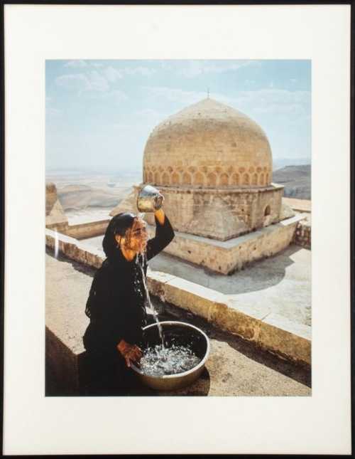 ArtChart | Soliloquy (Water Over Head) by Shirin Neshat