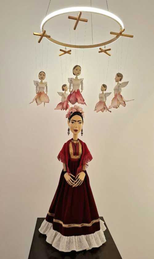 ArtChart | Messenger of Heaven by Helia Ghare gouzlou