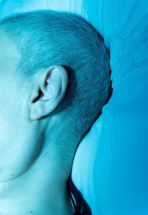 ArtChart | Untitled from the Mano series by Zahra Motallebi