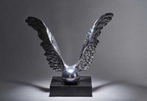 ArtChart | Flying by Nastaran Safaei