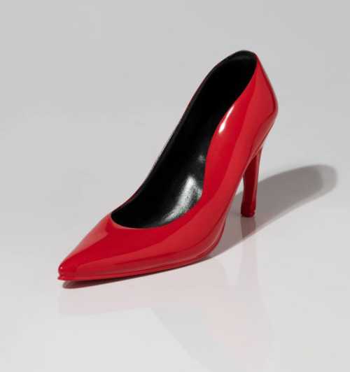 ArtChart | Red Shoes by Nastaran Safaei