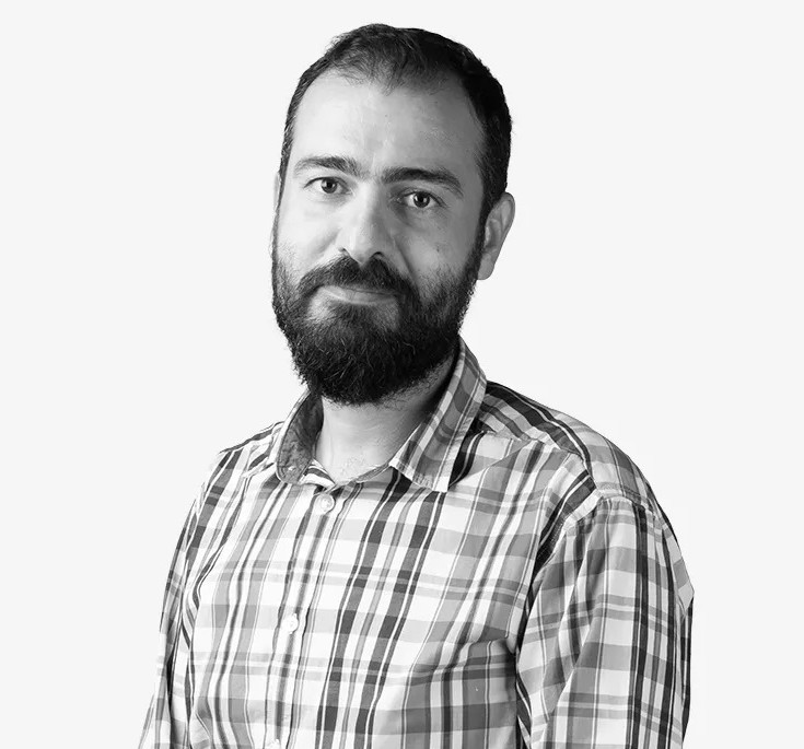 آرتچارت | آثار هنری هنرمند علی شفیع آبادی