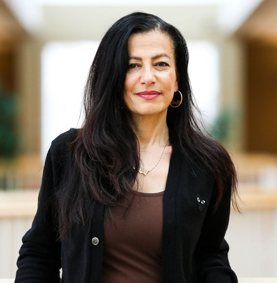 ArtChart | Artworks by Artist Amitis Motevali