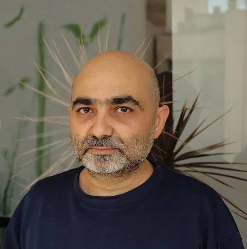 آرتچارت | آثار هنری هنرمند شهاب فتوحی