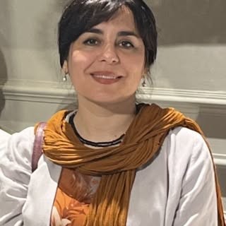 ArtChart | Artworks by Artist Masoumeh Yari